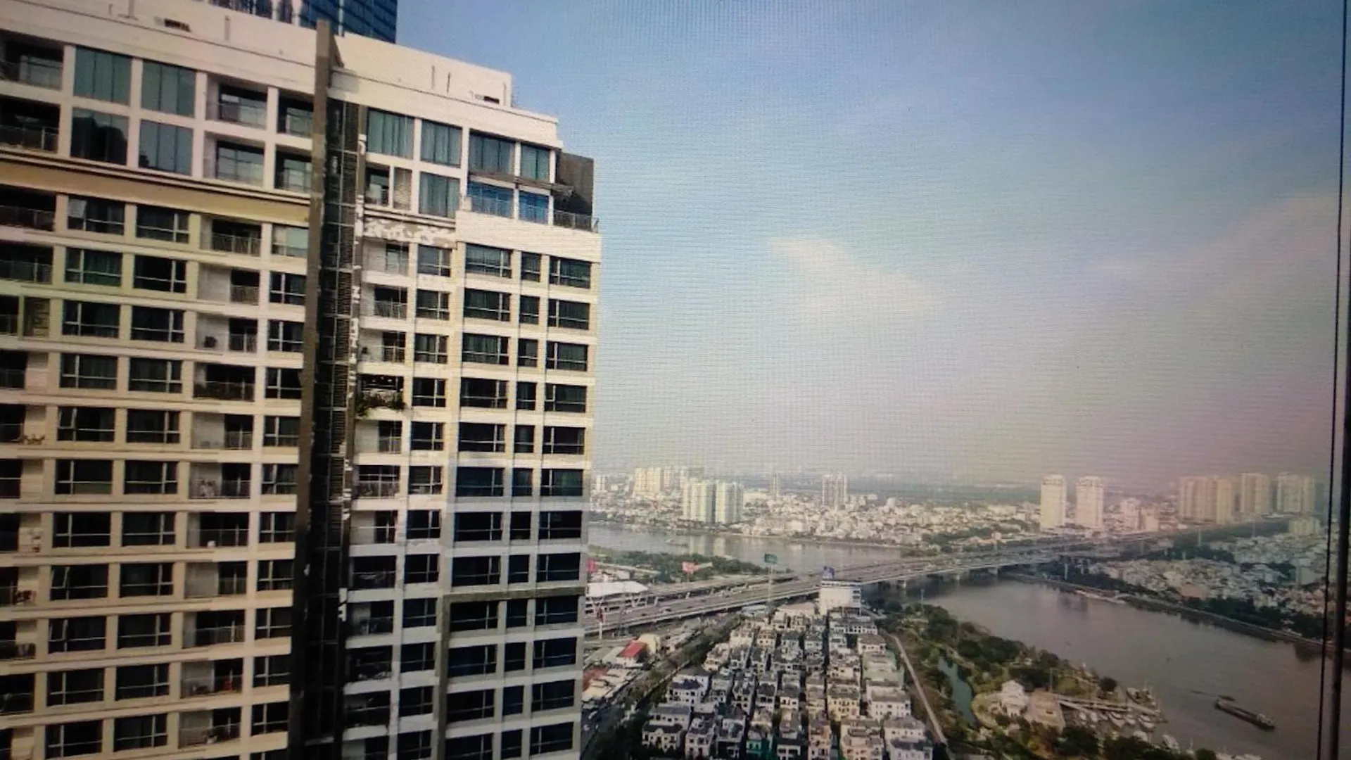 Landmark 81 Luxury Riverside Suite Vietnam